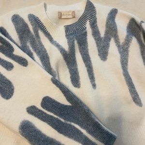 Altar’d State cropped sweater size : S